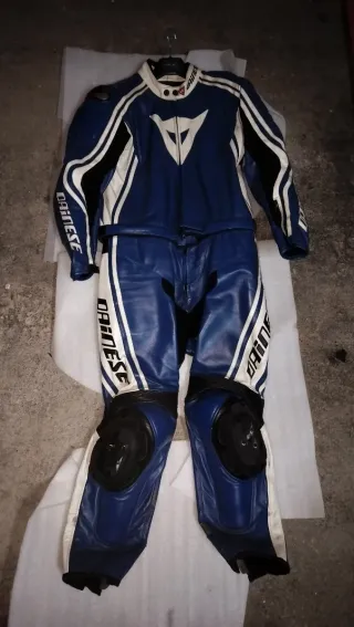 Traje de cuero Dainese 2 piezas