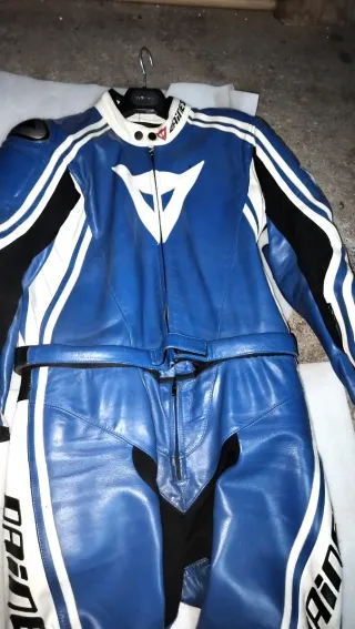 Traje de cuero Dainese 2 piezas