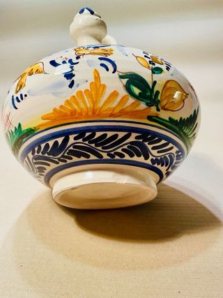 Botijo de ceramica pintado a mano.Ref007