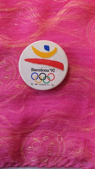 Pins Cobi y Barcelona '92