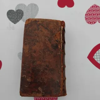 Libro antico manoscritti prezzo trattabile