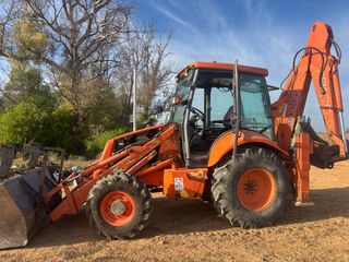 Retroexcavadora Fiat Hitachi FB 100.2