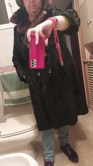 Abrigo piel astracán mujer largo