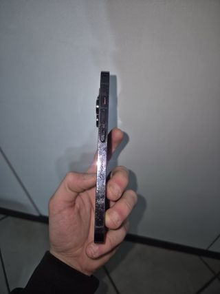 Cover iPhone 14 Pro Viola