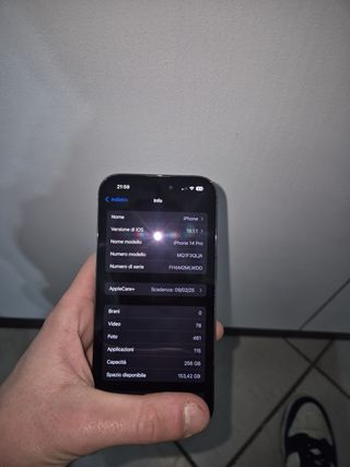 Cover iPhone 14 Pro Viola