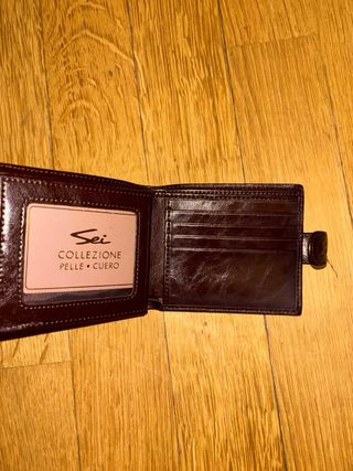 Billetera cuero marrón