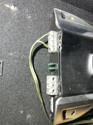 Etapa de potencia JBL 2 canales modelo gto3501