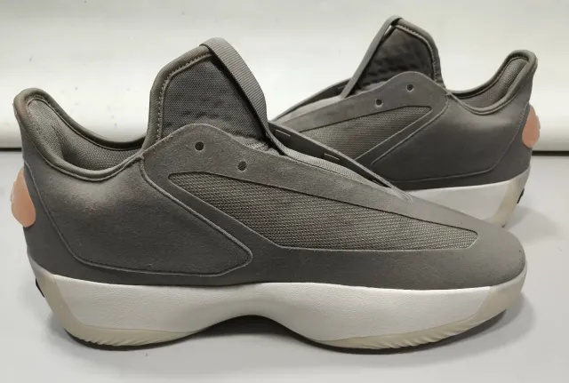 Zapatillas deporte 49 , Adidas fear of god