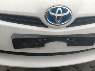 REFUERZO PARAGOLPES DELANTERO TOYOTA PRIUS (ZVW30