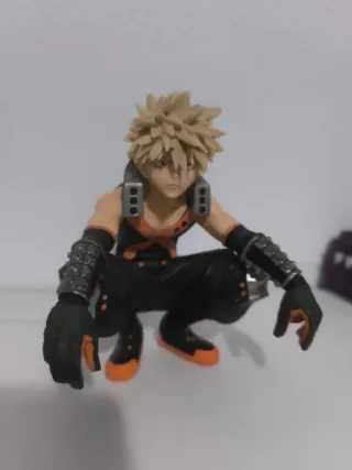 Figura Bakugou My Hero Academia Sentado