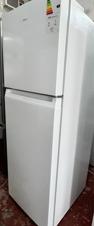 NEVERA DOS PUERTAS QILIVE  EN BLANCO