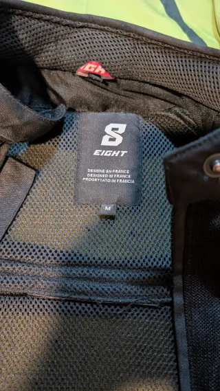 Chaqueta Moto Negra con Protecciones