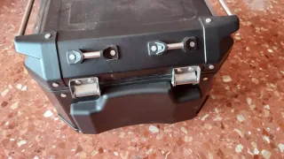 Maleta Moto Givi Trekker Outback 42L