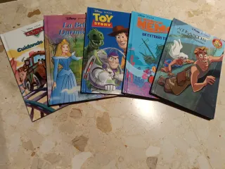 Diferentes libros de Disney