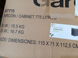 Contenitore esterno per giardino Gardiun Soften 775 litri 116x71x109/112,5 cm in resina con ammortizzatore, fondo e porte