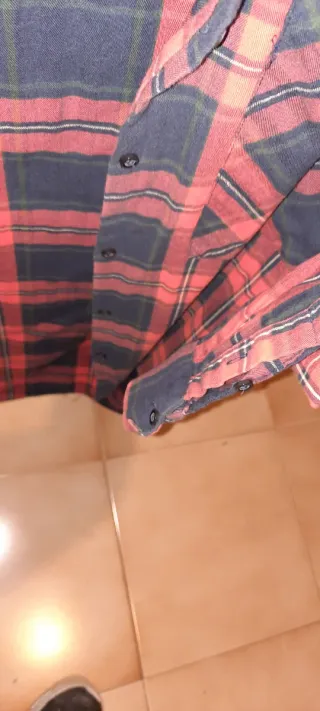 Camisa Trafaluc cuadros roja y negra Talla L