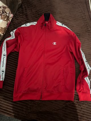 Chaqueta Champion Roja con Logo TALLA L