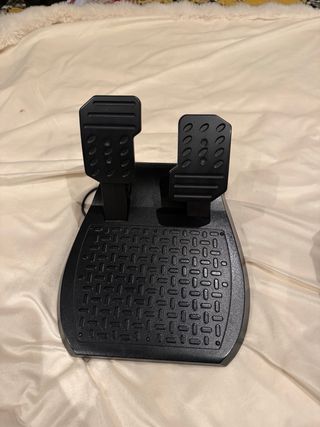 Volante Ferrari PS5 Thrusmaster T80