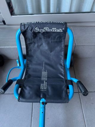 Dos patinetes Ezy Roller uno rojo y otro azul