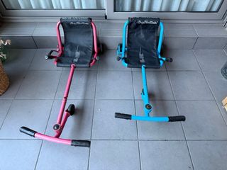 Dos patinetes Ezy Roller uno rojo y otro azul