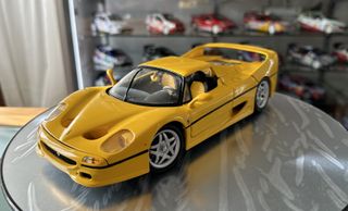 Ferrari F50 HotWheels escala 1:18