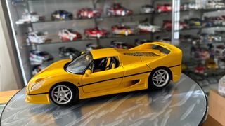 Ferrari F50 HotWheels escala 1:18