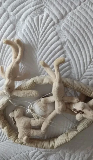 Móvil cuna bebé peluches