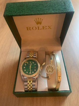 Reloj con Pulsera y Caja