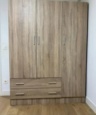 Armario modular madera beige y gris