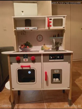 Cocina de juguete infantil