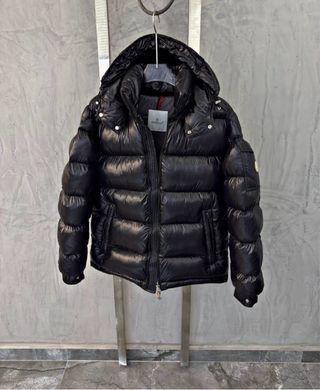 Chaqueta Moncler Negra XL.