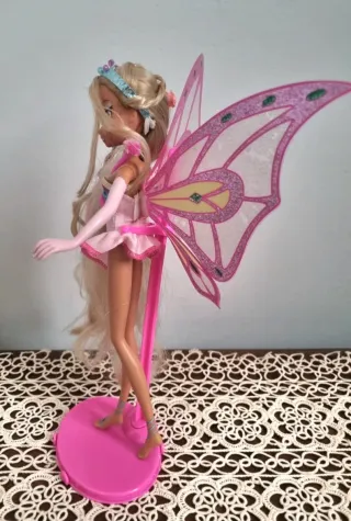 Winx Club Flora Bambola