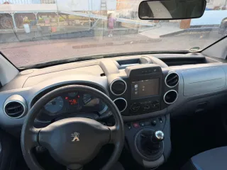 Peugeot Partner 2016