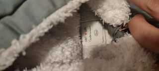 Chaqueta bebé con capucha forrada