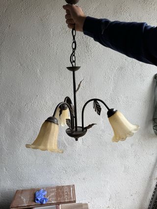 Lámpara colgante de forja y cristal