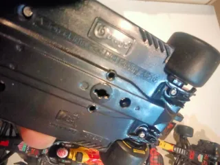 Lote 4 Bburago Red Bull F1 1:24