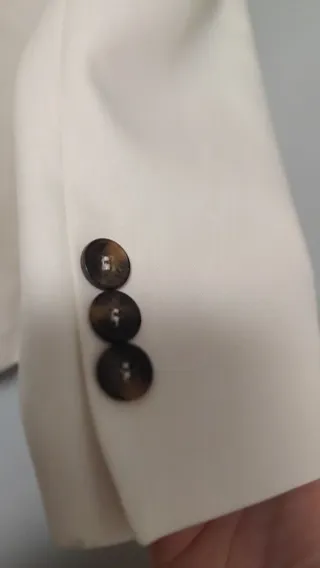 Blazer Vicolo color crema