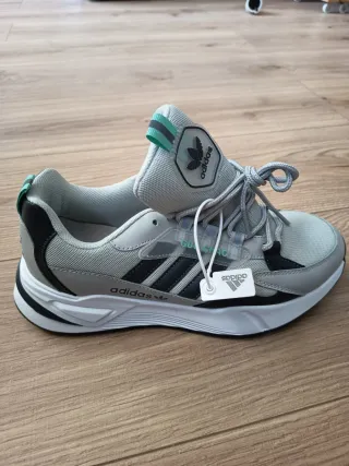 Zapatillas Adidas Hombre Grises y Negras