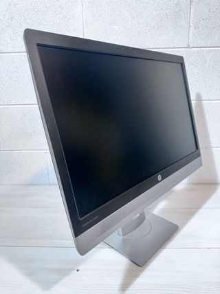 Monitor HP EliteDisplay E240c con fotocamera