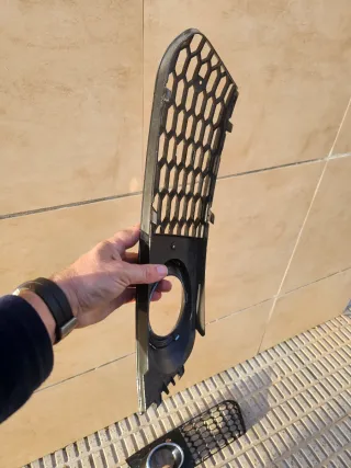 Parrillas Audi A4 B8 (2 unidades) estilo rs4