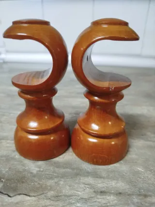 Soportes madera para barra cortina