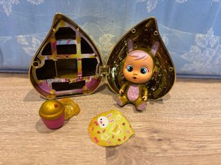 Muñeca Bebé Llorón con accesorios