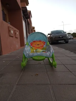 Silla mecedora para bebé