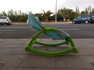 Silla mecedora para bebé