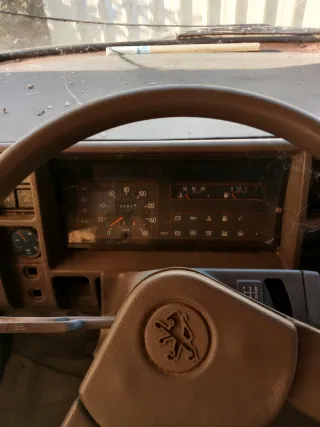 Peugeot Himmer  1996