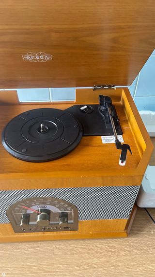 Tocadiscos Vintage Trevi Marrón y Dorado