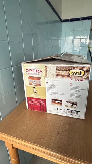 Tocadiscos Vintage Trevi Marrón y Dorado