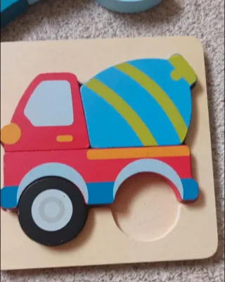 Giochi in legno animali e veicoli