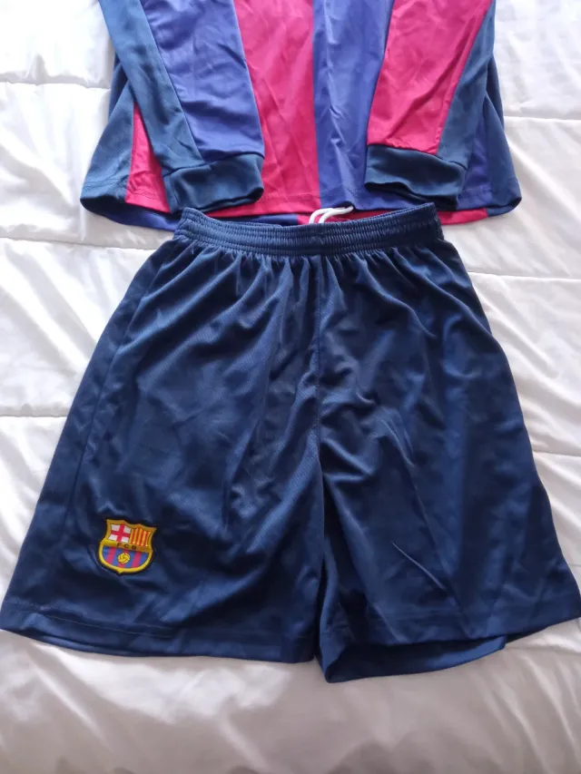 Conjunto Fútbol  Talla S con etiqueta