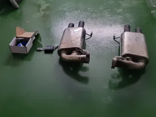 Escapes Mustang V8 Marca Roar.